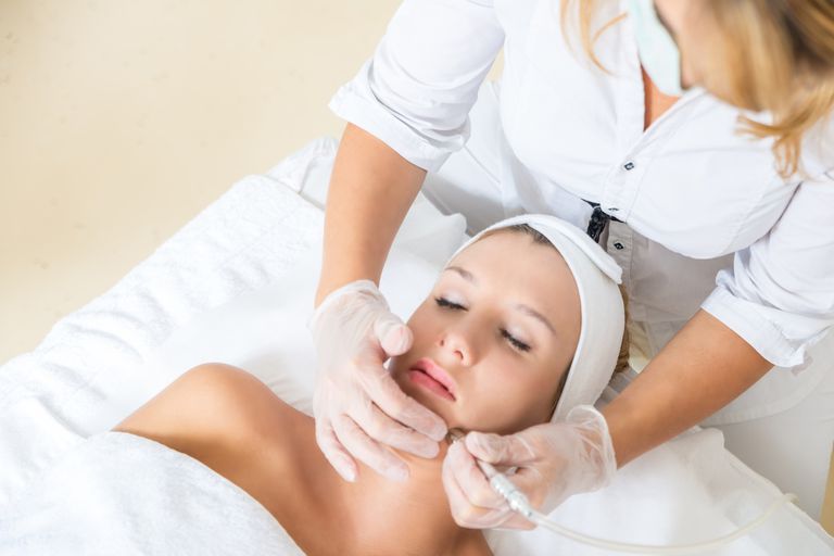 hudens overflade, bruges behandle, ablative lasere, acne behandlinger, behandling acne, Disse lasere