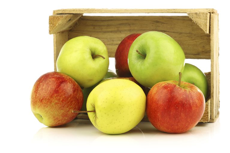 mellemstore æbler, blevet udført, fleste undersøgelser, forbedrede kolesterolniveauer