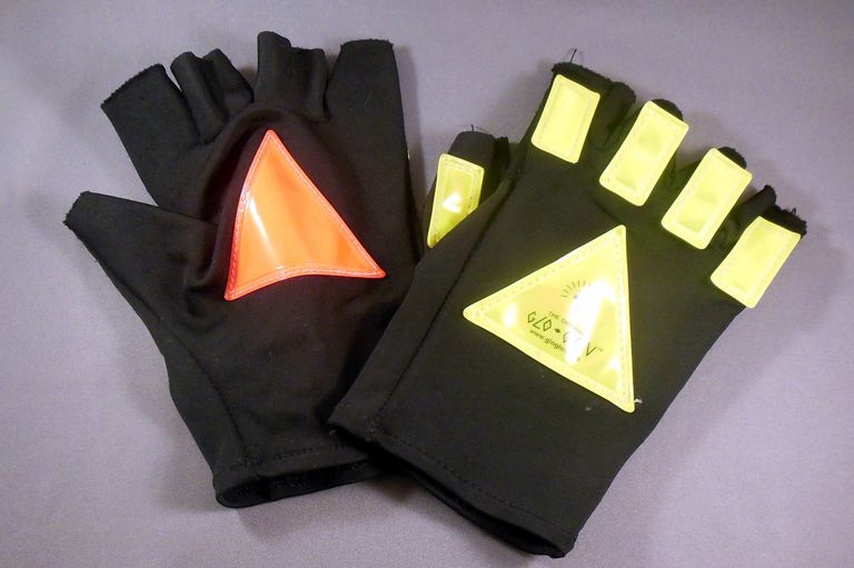 andre handsker, reflekterende elementer, bære reflekterende, reflekterende trekant