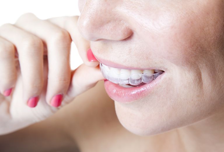 dine tænder, Invisalign beholder, Invisalign Retainer, varmt eller, eller varmt, eller varmt vand