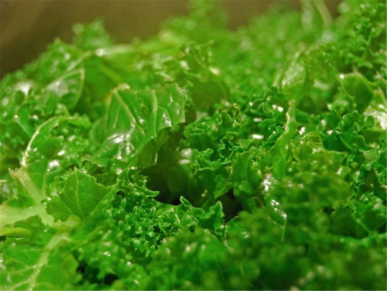 cruciferous grøntsager, forbrug kale, kale hvis, Sænker risikoen, sundhedsmæssige fordele