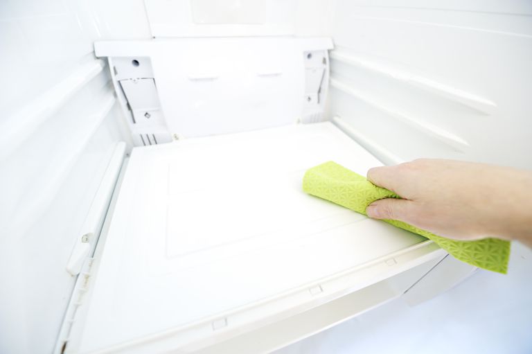 køleskab rent, eller andre, køleskab rent organiseret, køleskab sund, organisere køleskab, rent organiseret