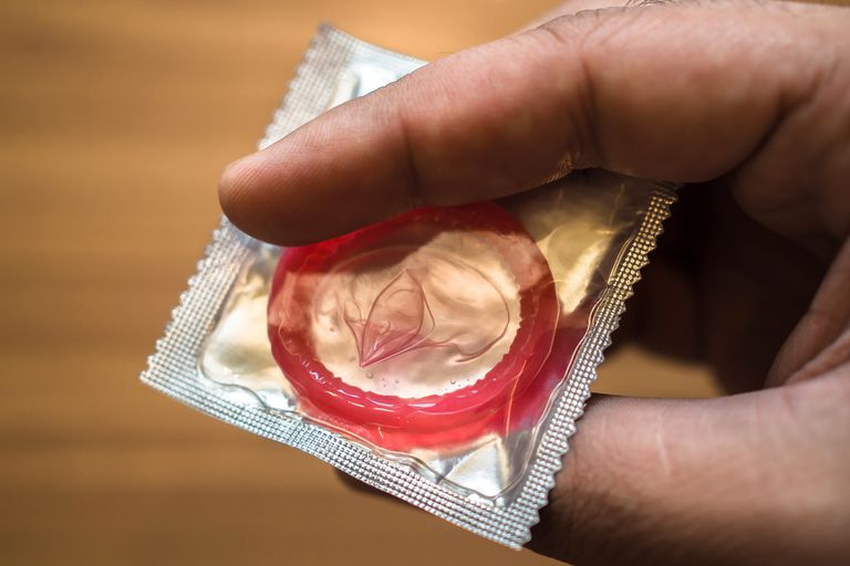 hvis partnere, kvinder hvis, kvinder hvis partnere, Myth Kondomer, brugte kondomer, mænd kvinder
