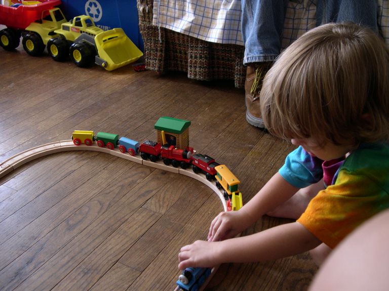børn autisme, autistisk barn, legetøj eller, delt spil